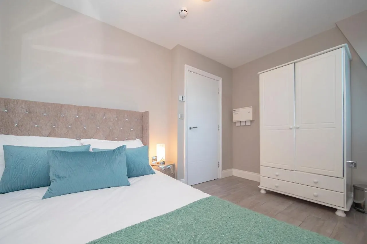 Apartment Flash Sales Offer - Any Week Day No Minimum Night Restrictions Brighton City Centre Seafront 1 Bedroom Flat Bn1Gre38